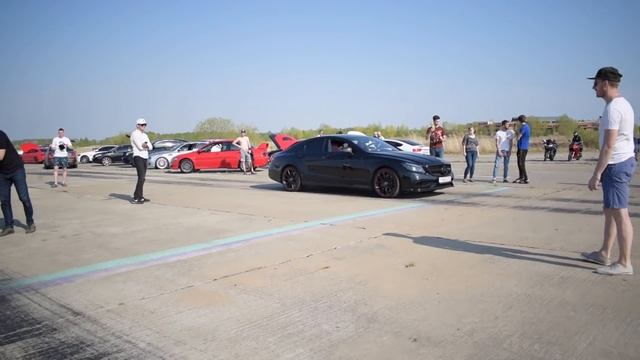 Кто кого? Mercedes AMG 63 585Hp vs Porsche Panamera - Технолог versus смотреть онлайн