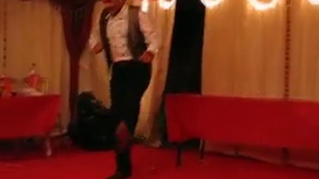 Mac Daddy dancing смотреть онлайн