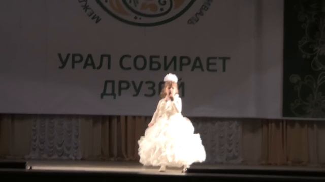 Урал собирает друзей. ПЕСЕНКА ДЛЯ МАМ. смотреть онлайн