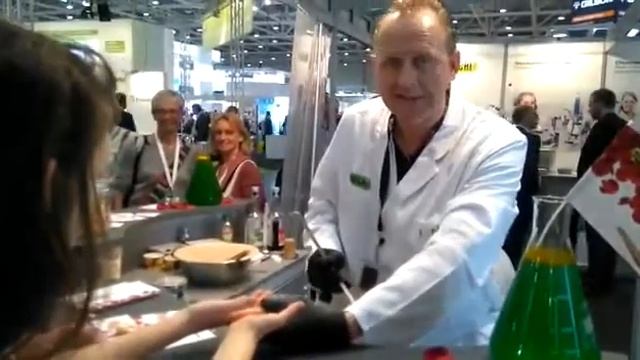 Die Molekulashow bei Büchi in Hannover mit Jerry Tönjes смотреть онлайн