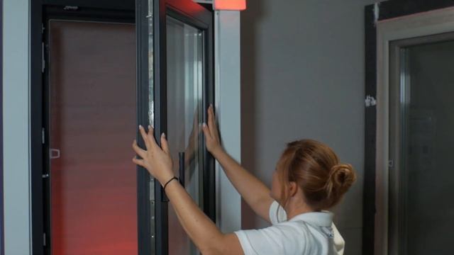 Що робити, якщо випала стулка? Лайфхак на каналі Про Вікна смотреть онлайн