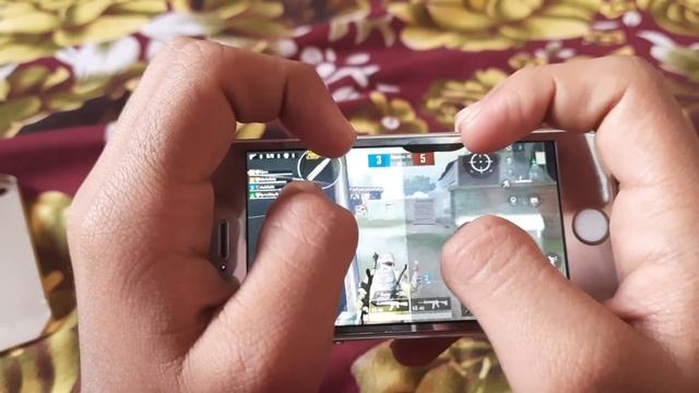 PUBG Mobile KR version in iPhone 5s working op....? No lag at all in 2021? смотреть онлайн