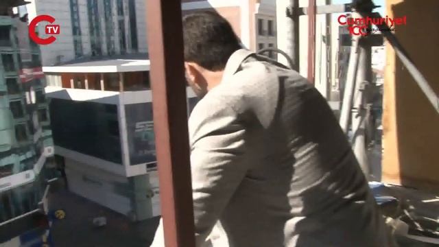 #CANLI Seçimi DEM Parti kazamıştı, mazbata AKP'li adaya verildi! Van'da 'Abdullah Zeydan' protestos смотреть онлайн