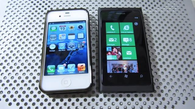 iPhone 4s Vs Nokia Lumia 800 смотреть онлайн