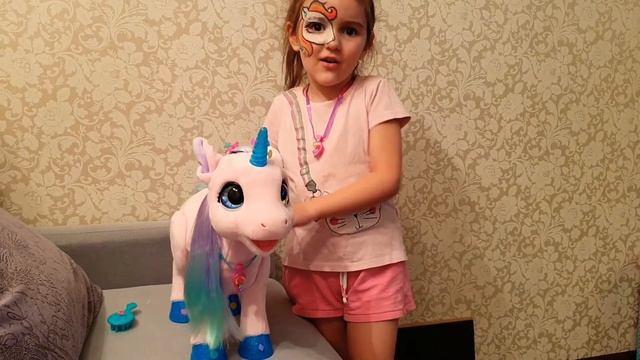 Ева и Волшебный единорог Игрушка FurReal Friends Единорог Блоссом:) смотреть онлайн