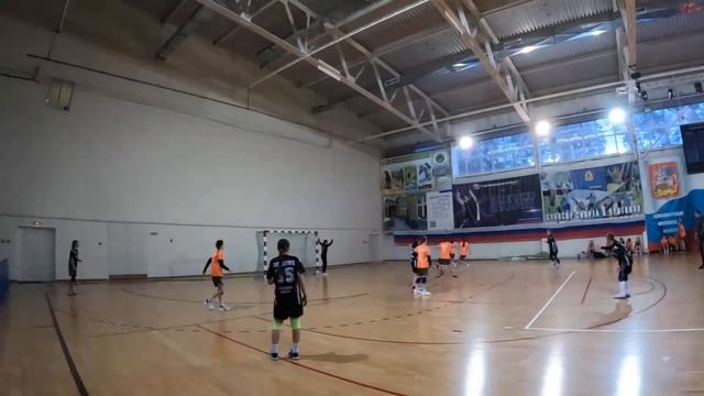 ♀️Первенство МО по гандболу среди девушек 2009 г.р. 1 тайм. Наро-Фоминск⚔️Звенигород. смотреть онлайн