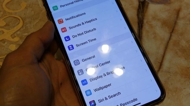 How To Fix iPhone X XS XS Max Fast Draining Battery Issues & Methods! смотреть онлайн