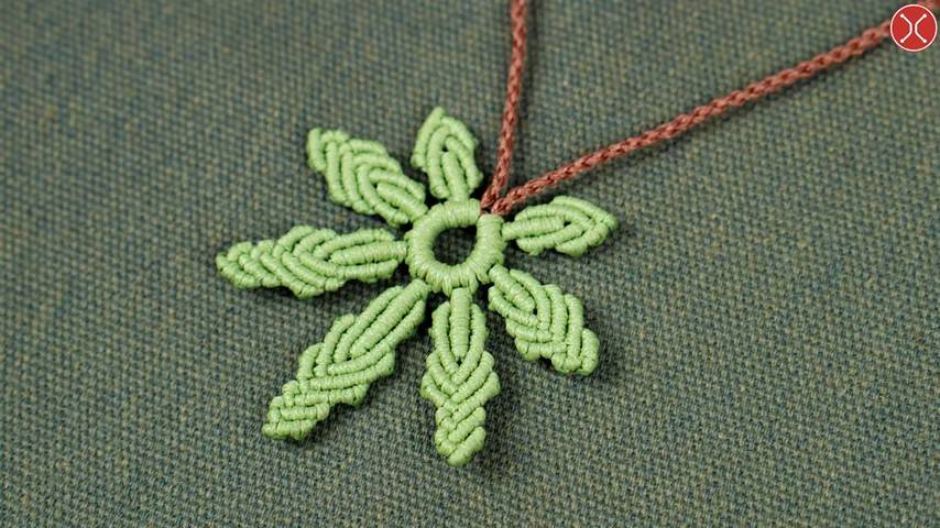 Maceame tutorial ｜ Multicolored Macramé Leaf Necklace ｜ DIY смотреть онлайн