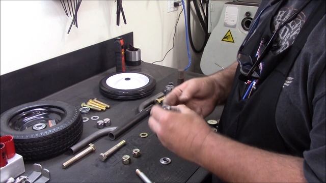 Jeep Track Bar Bracket Repair смотреть онлайн