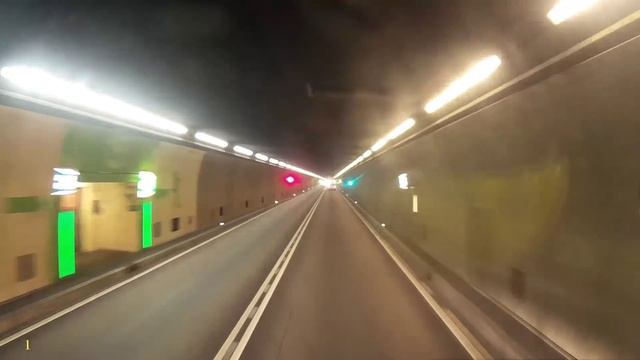 Дальнобой Крыма по Европе. Тунель Швейцарии .Gotthard 17км