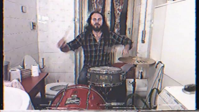GORILLA PULP - In Your Waters [Remix 2020] - Quarantine Edition (OFFICIAL VIDEO) смотреть онлайн