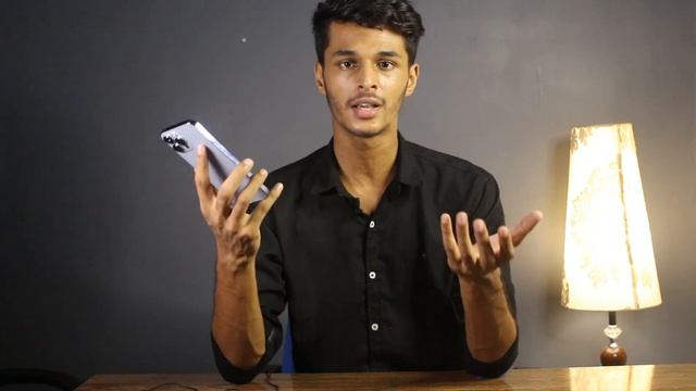 Don't Buy These iPhones - iPhone Green Screen Problem - What is the Solution? смотреть онлайн