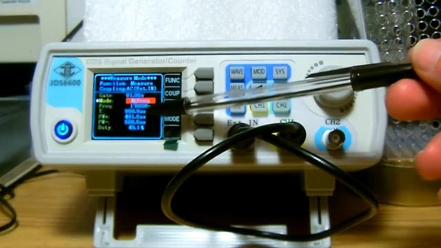Strumenti 01 Generatore di funzioni 02 Frequenzimetro смотреть онлайн