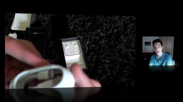 Apple iPhone 5 32GB Schwarz Unboxing смотреть онлайн