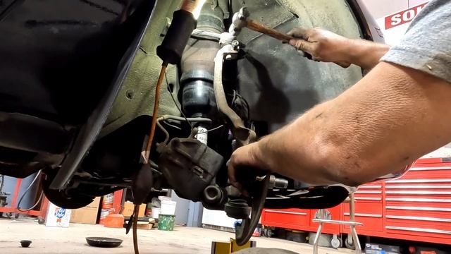 1993 Mark VIII Front And Rear End Suspension Replacement Part 2 смотреть онлайн