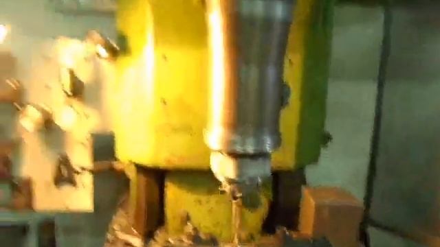 Розточка поршня під палець смотреть онлайн