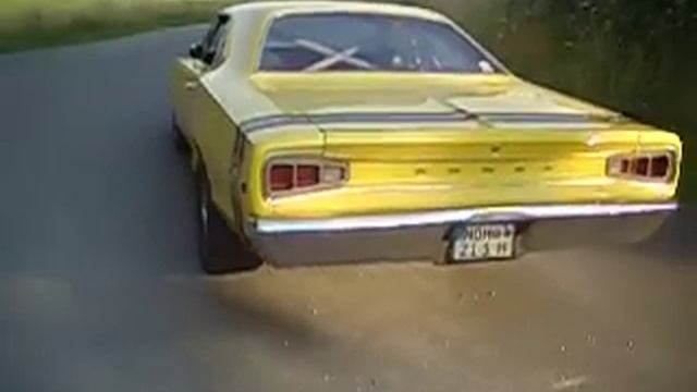 68 Dodge Coronet Super Bee run смотреть онлайн