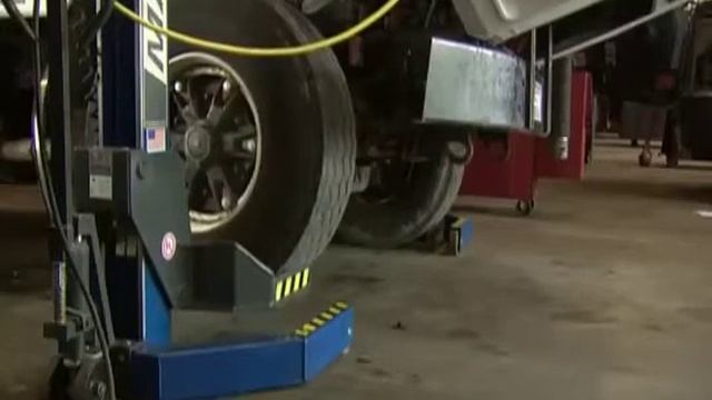 Maha Mobile Lift System смотреть онлайн