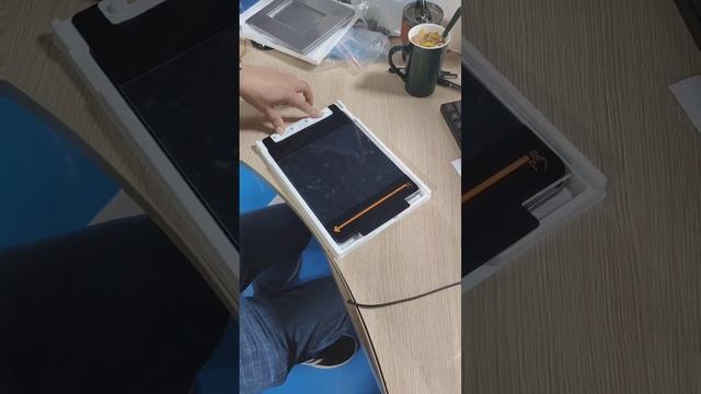 Do you search the easy install kits for iPads? #screenprotector #temperedglassscreenprotector#ipad смотреть онлайн
