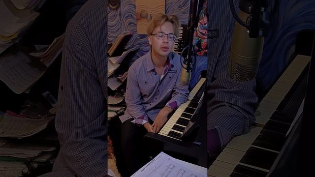 Теперь пою не я... | Р. Рождественский - Любовь настала | Поэтю! | #shorts #poem