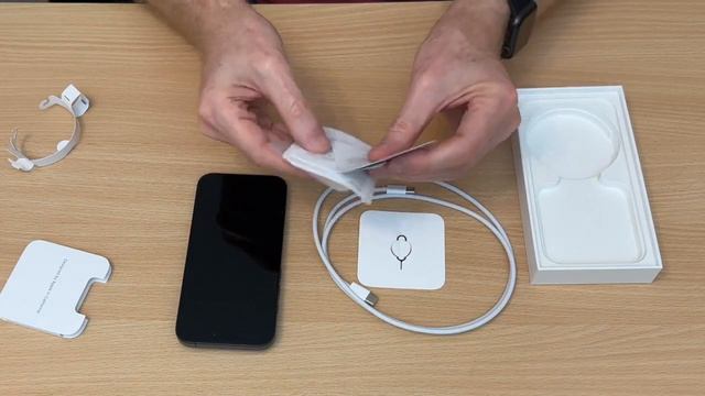 Apple iPhone 15 Pro Black Unboxing смотреть онлайн
