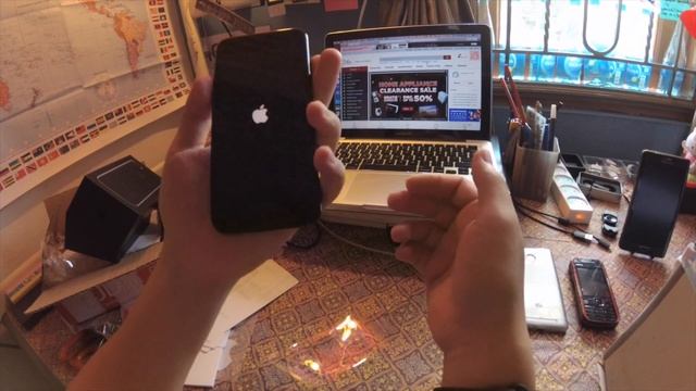 Unboxing DIJAMIN ORI iPhone 7 Jet Black 256GB from JDID Indonesia смотреть онлайн