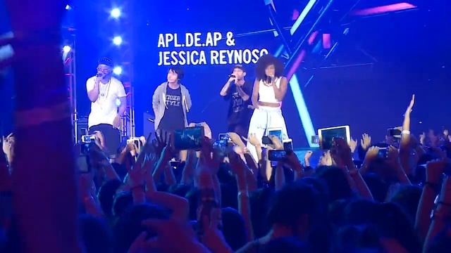 apl.de.ap, Jessica Reynoso, Abra & Loonie @ YouTube FanFest Philippines 2015 смотреть онлайн