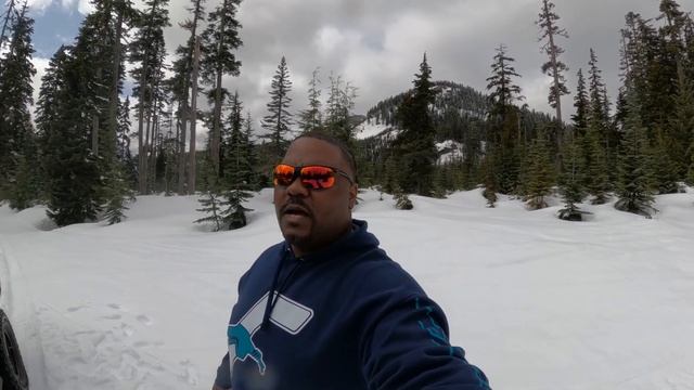 Jeep Grand Cherokee (WK2) Recovery Practice On Yakima Pass смотреть онлайн