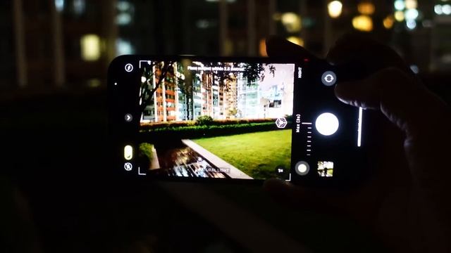 Apple iPhone 12 Pro 深入評測｜A14 Bionic 處理器｜6GB RAM 效能實測｜Night Portrait 夜景人像實拍｜新功能教學｜電量測試｜FlashingDroid смотреть онлайн