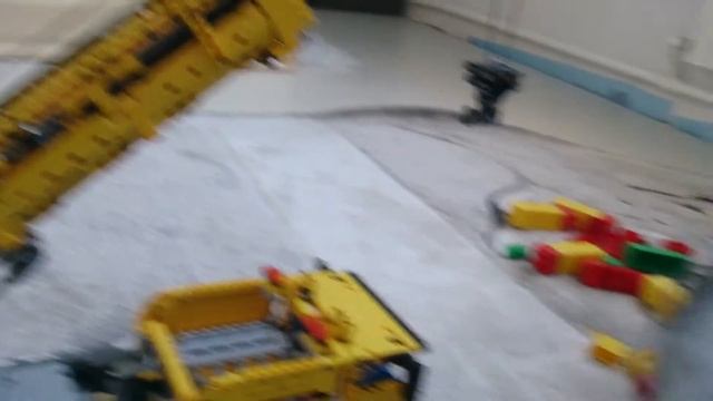 Самый большой лего техник смотреть онлайн