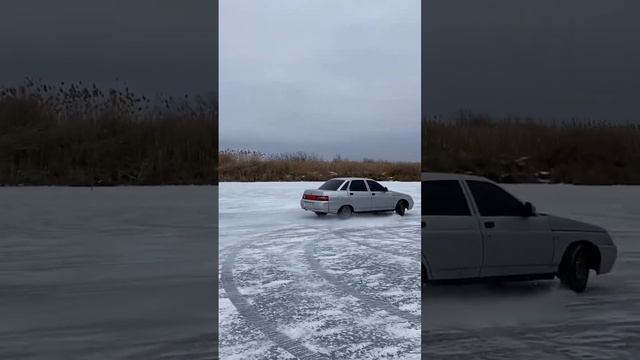 По тонкому льду😍 #vaz #car #2110 #приора #пневма #рекомендации #гибдд #тонер смотреть онлайн