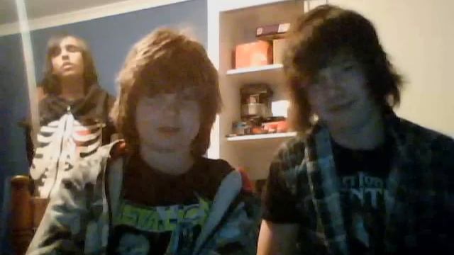 Three guys one hammer reaction смотреть онлайн