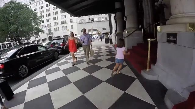 NYC, Birthday, Yachting, The Plaza, Apple Store and Greenwich - RYEBREADS смотреть онлайн