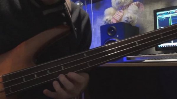 One time Бас-соло