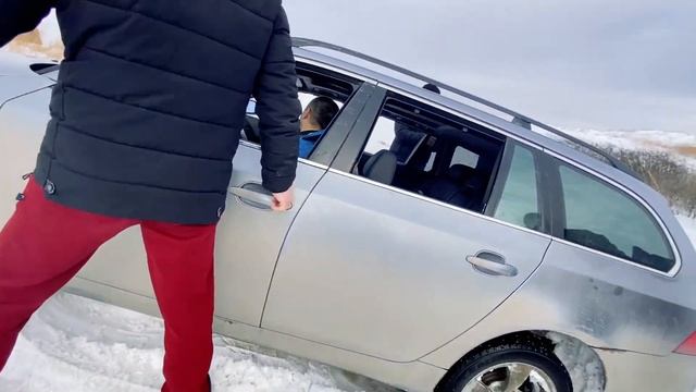 Что творит эта Mitsubishi GTO ? BMW и TOYOTA Crown в горку. Битва седанов.