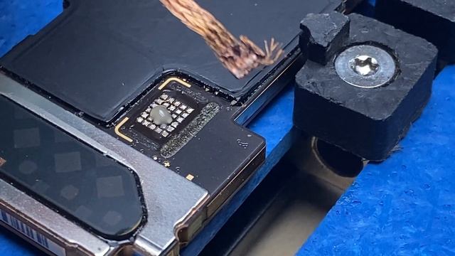 📱 iPhone 13 Pro 5G Antenna Repair - (Tips and Tricks #32) смотреть онлайн