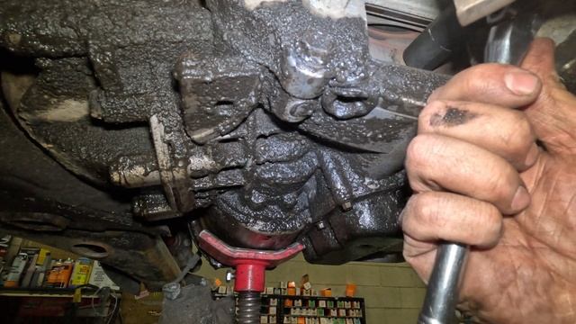 Removal of 62TE Transmission Found in 2008 to 2020 Chrysler Town & Country and Dodge Grand Caravan смотреть онлайн