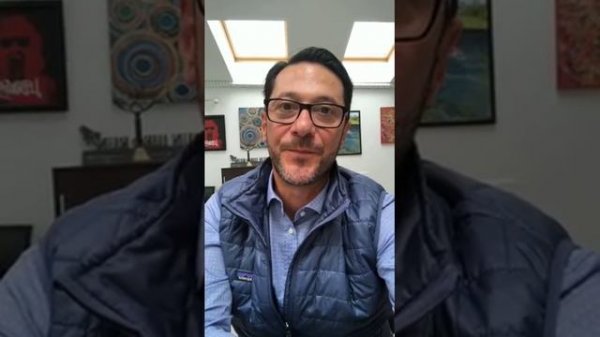 Шеф издательства Clever отвечает на ваши вопросы о Clever Garage Sale