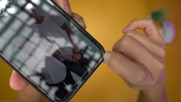 THE MOST ATTRACTIVE iPhone 14 Pro Max Case - Native Union (Re) Classic | MagSafe Compatible Case