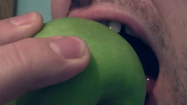 An Apple A Day | 15 Second Horror Film Challenge 2019 смотреть онлайн