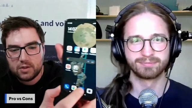 "What does the ⚡️Flash SMS⚡️ look like?" #TechTalkClips смотреть онлайн