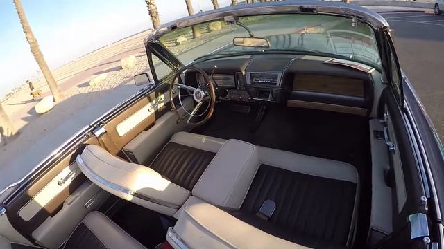 1962 Lincoln Continental Convertible смотреть онлайн