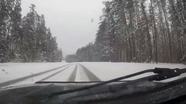 Ленинградская область. Снежная дорога. Car winter landscapes. 1 min of relax. смотреть онлайн