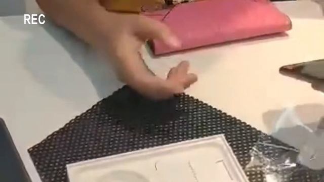 UNBOXING IPHONE 11 64gb black 2022 | Mommy Aysa смотреть онлайн