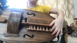 Колесная лира пример звучания