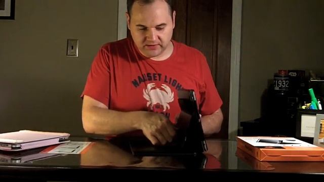 Lillie's Pad - ZooGue CaseGenius iPad 2 Case Review смотреть онлайн