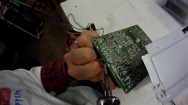 Converting an ATX pc power supply for RC use. смотреть онлайн