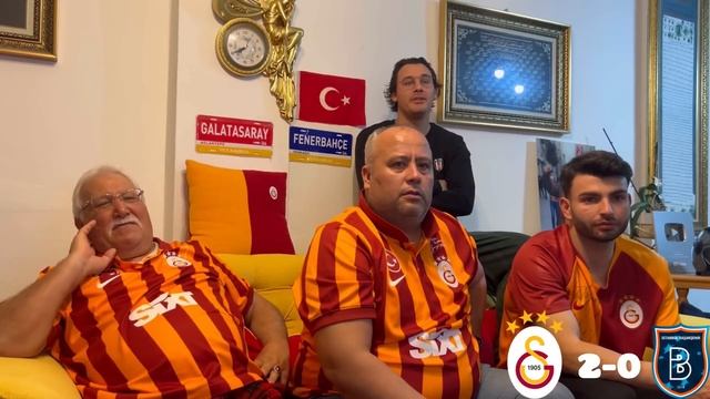 MAÇ İZLERKEN ELEKTRİK KESİLDİ MÜMTAZREİS ÇOK SİNİRLENDİ😄 GALATASARAY 2-0 BAŞAKŞEHİR смотреть онлайн