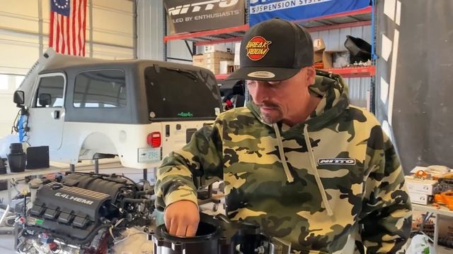 392 HEMI SWAP on a 3.6L Jeep Wrangler JLUR! смотреть онлайн