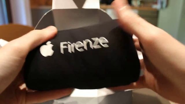 Unboxing Apple t-shirt inaugurazione store Firenze 26-09-2015 смотреть онлайн